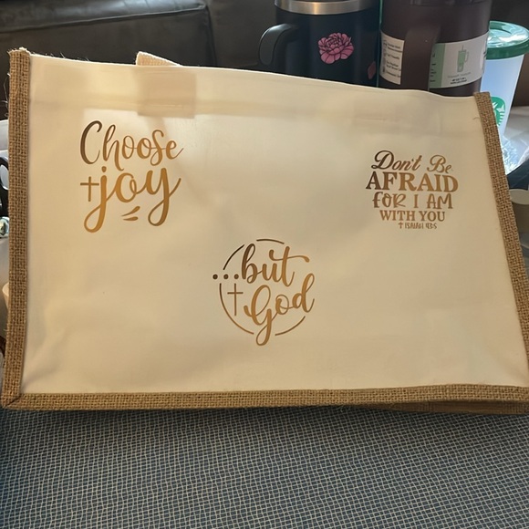 Women purse $15 - Picture 5 of 6